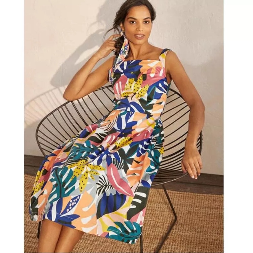 Boden Aubrey Cotton Midi Dress in Ivory Leafy Tropics